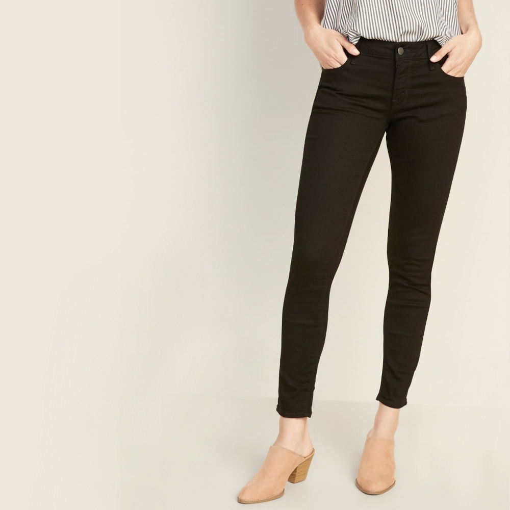 NEW Old Navy Low Rise Rockstar Super Skinny Jeans Women's Black Size 6 Long
